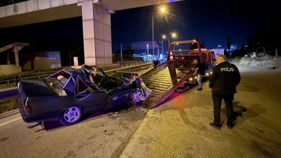Genç Sürücü Ölümden Döndü: TIR’a Arkadan Çarptı