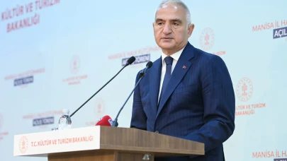 Manisa Türkiye'nin En Büyük Kütüphanelerinden Birine Kavuştu