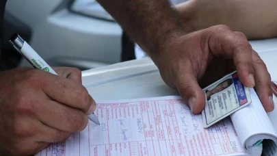 51/2-C ile 9.268 TL Ceza Yiyebilirsiniz! Hız Limitini Aşanlar Dikkat! 2025 Cezaları Cebinizi Yakabilir