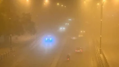 Kerkük Kum Bulutuna Gömüldü: 94 Kişi Boğulma Tehlikesi Geçirdi!