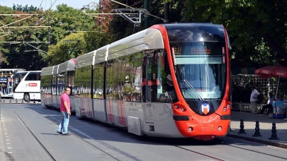 Kabataş-Bağcılar Hattında Teknik Sorun: Ulaşım Kısmen Devam Ediyor