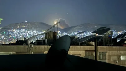 İsrail Suriye’yi Yine Vurdu: 12 Kişi Hayatını Kaybetti!