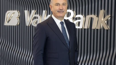 Yatırımcıların Güvendiği Adres Yine VakıfBank Oldu! 1 Milyar Dolarlık Dev Destek