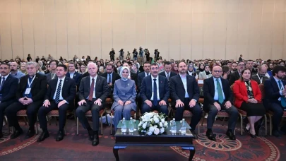 Cevdet Yılmaz: “Gerçek Özgürlük, Davranışsal Bağımlılıkla Mücadeleden Geçiyor”