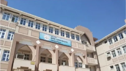 Öğretmen Vahşeti! Küçük Öğrenci Hastanelik Oldu