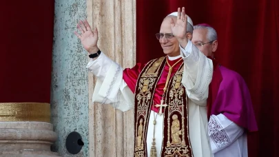 Papalık Makamı Boşalınca Ne Olur, Papayı Kimler Seçer,  Papalık Seçimi Nasıl Yapılır, Beyaz Duman Ne Anlama Geliyor,