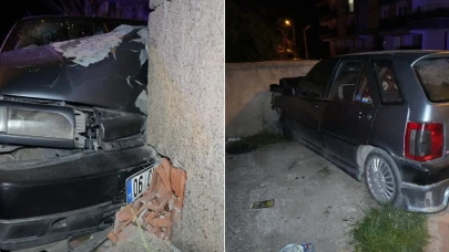 Bahçe Duvarına Çarpan Araçta Can Pazarı: Küçük Çocuk ve 2 Kişi Yaralandı