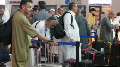 “Uçak Bensiz Gitmez” Diyen Hacı Adayı Sosyal Medyanın Gündeminde