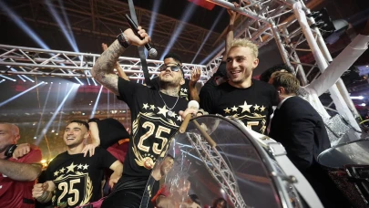 Galatasaray'ın 5. Yıldızı Nereye Konuldu? İşte Merak Edilen Yeni Logo!