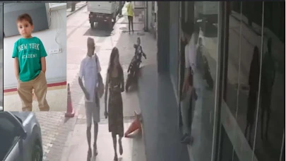 İzmir’de Minik Ömer Halis Motosikletle Düştü