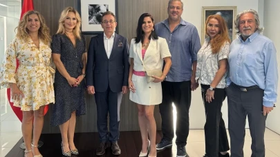 Miami’de İyilik Zirvesi: Türkiye'nin Yüce Gönüllülüğü ABD’de Sahne Aldı!