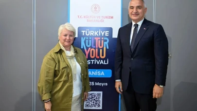 Bakan Ersoy Duyurdu: “Türkiye, Kültür ve Sanatta Dünya Liderliğine Yürüyor”