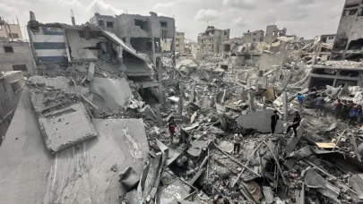 Gazze'ye Bir Kez Daha İsrail Bombası