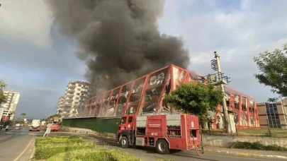 Mersin’de Elektronik Üretim Fabrikasında Korkutan Yangın: Ekipler Seferber Edildi