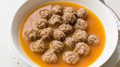 Bu Tarifle Misafirleriniz Parmaklarını Yiyecek: En Lezzetli Sulu Köfte