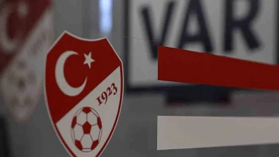Fenerbahçe-Beşiktaş Derbisinde Şok! VAR’da Hollandalı İsim Görev Alacak