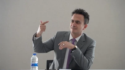 Dr. Henry Abdo Sessizliğini Bozdu: “İftira ile Yıkılmam, Geri Döneceğim!”