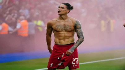 Darwin Núñez Evli Mi? Eşi Kim, Boyu, Kilosu ve Hangi Takımda Oynuyor?