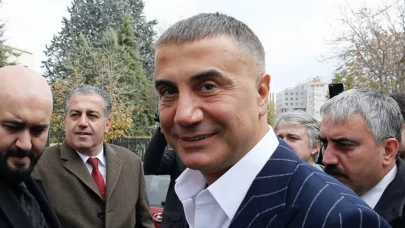 Sedat Peker Dosyası Derinleşiyor: Siyasi İddialar ve Kırmızı Bültenin Reddi Ne Anlama Geliyor?
