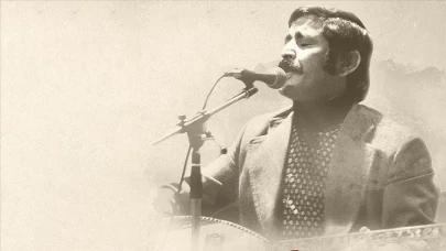 Bir Halk Ozanı: Âşık Mahzuni Şerif Kimdir? Eserleri, Ölüm Yıl Dönümü