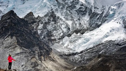 Lhotse Dağı'nda İki Dağcı Hayatını Kaybetti