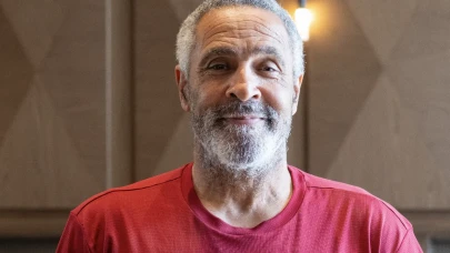 “Yaşlandıkça En Zor Şey Yerden Kalkmak!” – Thompson'dan Sağlık Tavsiyesi