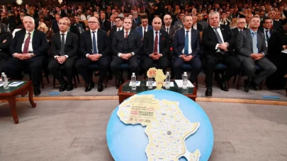 Cezayir’de Afrika Yatırım ve Ticaret Forumu Başladı