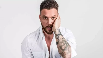 Sinan Akçıl’ın Yeni İmajı Olay Oldu: Hangi Ünlüye Benzetildi?