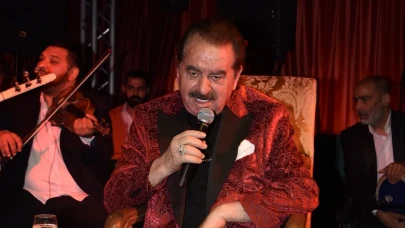 İbrahim Tatlıses'ten Unutulmaz Açılış! Sahnede Şafak Sezer Sürprizi!