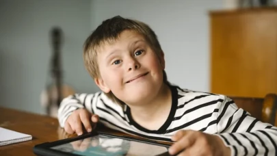 Yapay Zeka, Otizmli Çocuklara Güvenli İletişim Sağlıyor: Duygusal Gelişim İçin Neler Sunuyor?