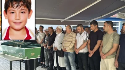 Annesinin Gözleri Önünde Yaşandı! 9 Yaşındaki Çağrı Toprağa Verildi