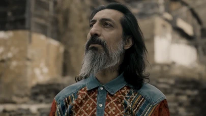 Modernle Gelenek El Ele: İsmail Tunçbilek’ten Nostalji Yolculuğu