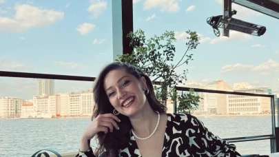 Duygu Arabacıoğlu Kimdir, Aslen Nereli, Kaç Yaşında, Mesleği Nedir, Bülent Şakrak ile Sevgili mi?