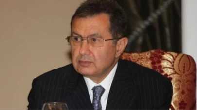 Mehmet Emin Karamehmet'in Mersin'deki Çiftliğinden 20 Yarış Atı Kaçtı! D-100 Karayolunda Panik Anları