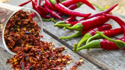 Yeni Araştırma: Baharatlı Öğünler Daha Az Yediriyor