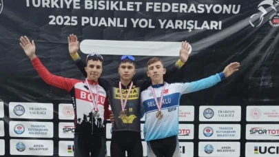 Konya Büyükşehir’in Bisikletçileri Şampiyonlukla Dönüyor!