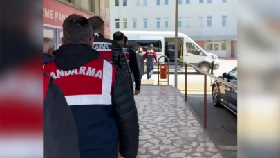 27 İlde FETÖ'ye Ağır Darbe: 101 Şüpheli Gözaltında