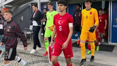 Mertcan Ayhan Kimdir, Kaç Yaşında, Boyu Kaç? Galatasaray'ın Yeni Yıldızı Hakkında Tüm Detaylar!