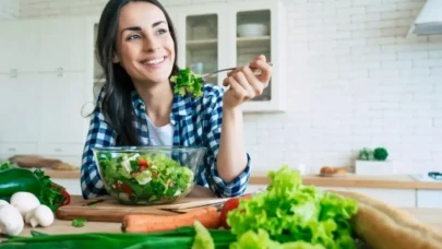 Sağlıklı Beslenme, Düzenli Spor ve Diyet: Uzmanlardan Vücut ve Zihin Sağlığı İçin Altın Değerinde Tavsiyeler