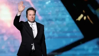 Musk, Yapay Zeka Geleceğini Bu Kitapla Anlattı