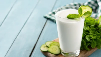 Bu Yaz Ayranı Hayatınızdan Eksik Etmeyin! Faydaları Saymakla Bitmiyor