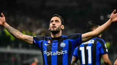 Hakan Çalhanoğlu Barcelona'ya Attığı Golle Tarihe Geçti