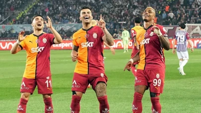 Trabzonspor 0 - 2 Galatasaray! Aslan Şampiyonluğa 1 Puan Uzaklıkta!
