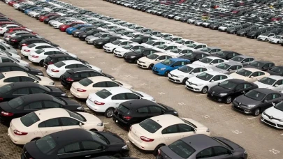 Nisan Ayında İkinci El Araç Fiyatları Ne Oldu? arabam.com Verileriyle Piyasa Analizi