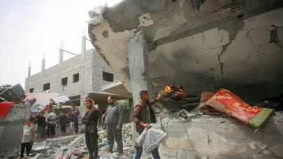 Gazze'deki Ölü Sayısı 53 Bin 822’ye Ulaştı
