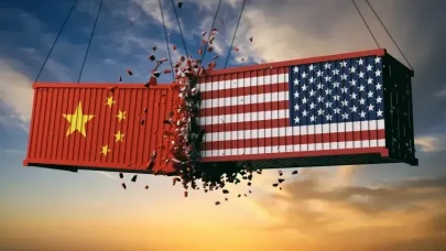 Trump’tan Çin’e Gümrük İndirimi Mesajı