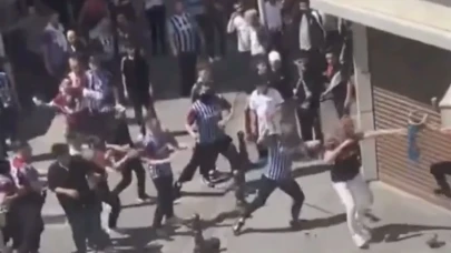 Trabzonspor ve Galatasaray Taraftarları Arasında Kavga Çıktı