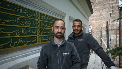 Gönülden Fırçaya, Taştan Motife