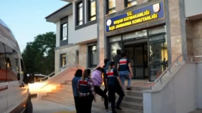 Edirne ve Kırklareli'de Fuhuş Baskını: 7 Gözaltı, 11 Kadın Kurtarıldı