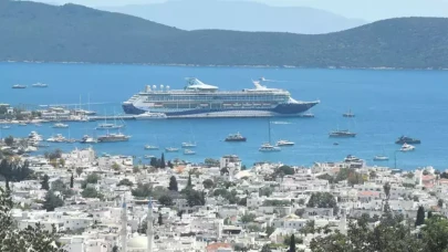 Bodrum’da Kruvaziyer Hareketliliği: 45 Günde 20 Bin Turist